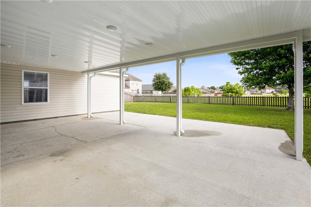 709 Bridle Court, Covington, Louisiana image 13