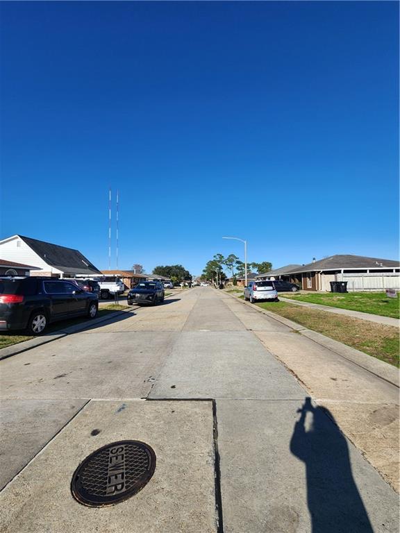 3501 Decomine Street, Chalmette, Louisiana image 4