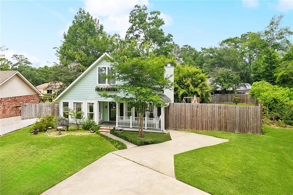 265 Cindy Lou Place, Mandeville, Louisiana image 2