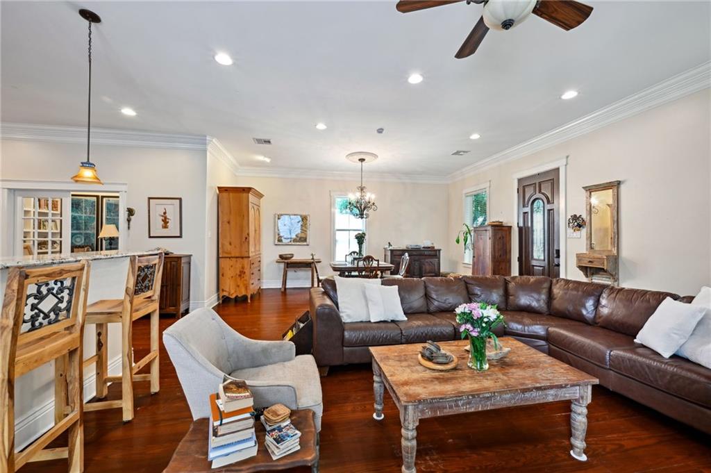 1450 Madrid Street, New Orleans, Louisiana image 6