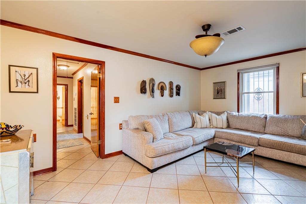 3418 Camphor Street, New Orleans, Louisiana image 3