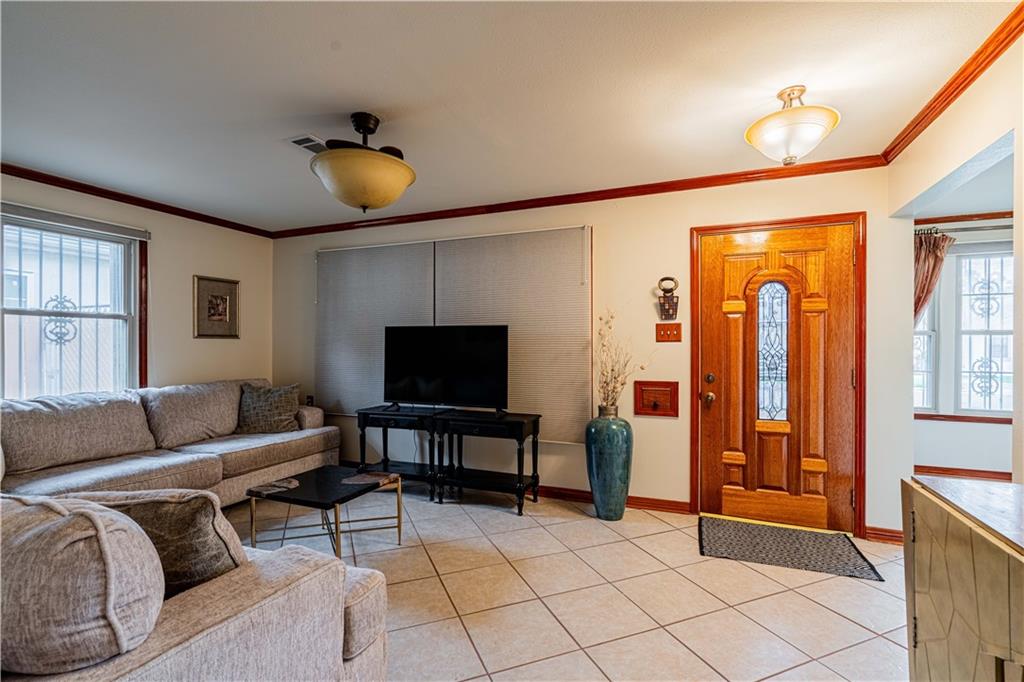 3418 Camphor Street, New Orleans, Louisiana image 4