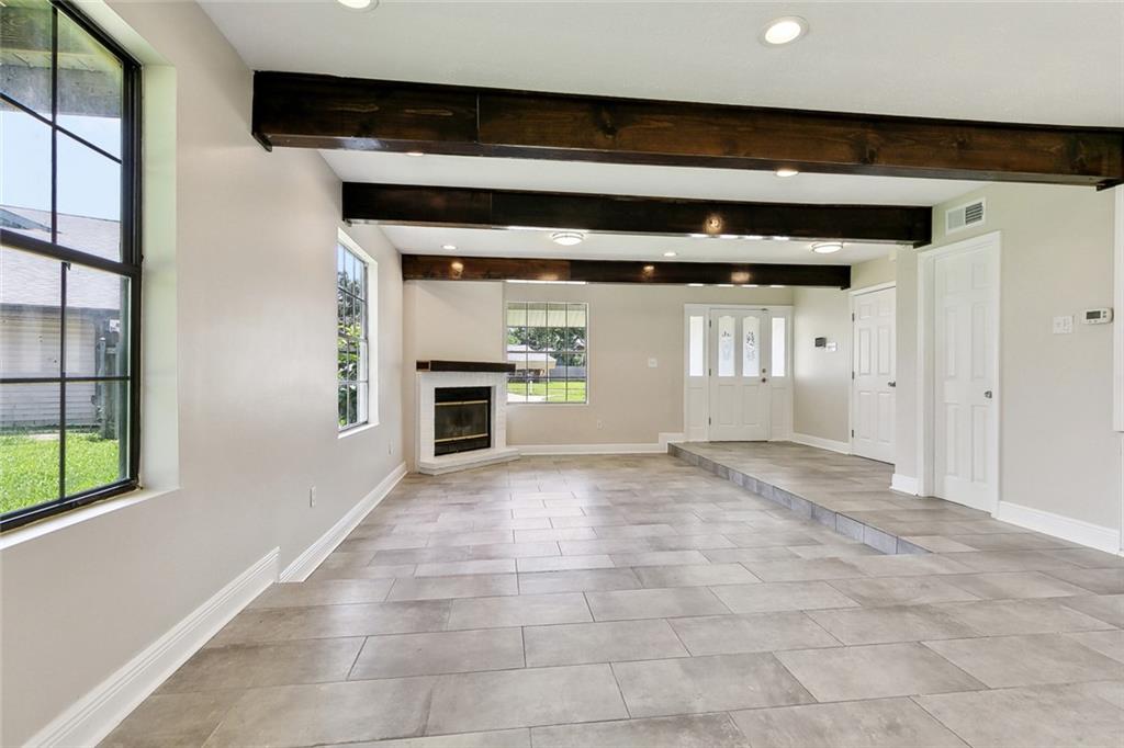 257 Tours Court, La Place, Louisiana image 2