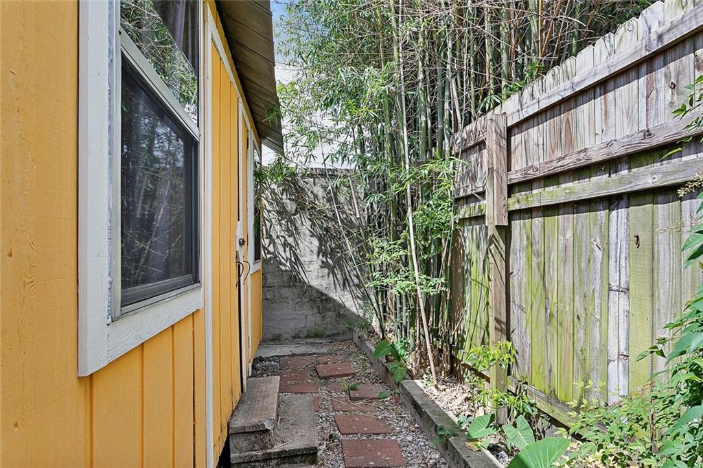 1314 Ursulines Avenue, New Orleans, Louisiana image 18
