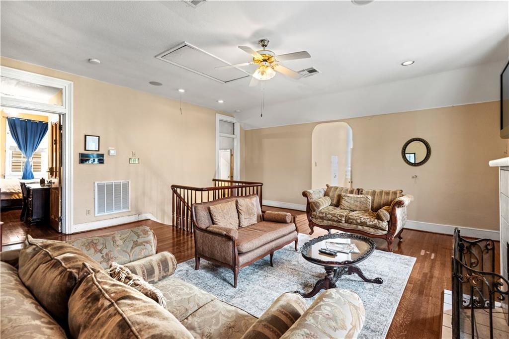 1834 Esplanade Avenue, New Orleans, Louisiana image 14