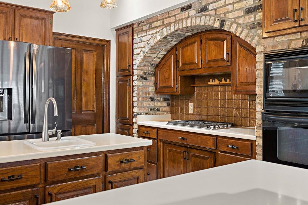 553 Beau Chene Drive, Mandeville, Louisiana image 15