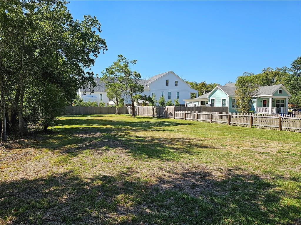 2142 Monroe Street, Mandeville, Louisiana image 3