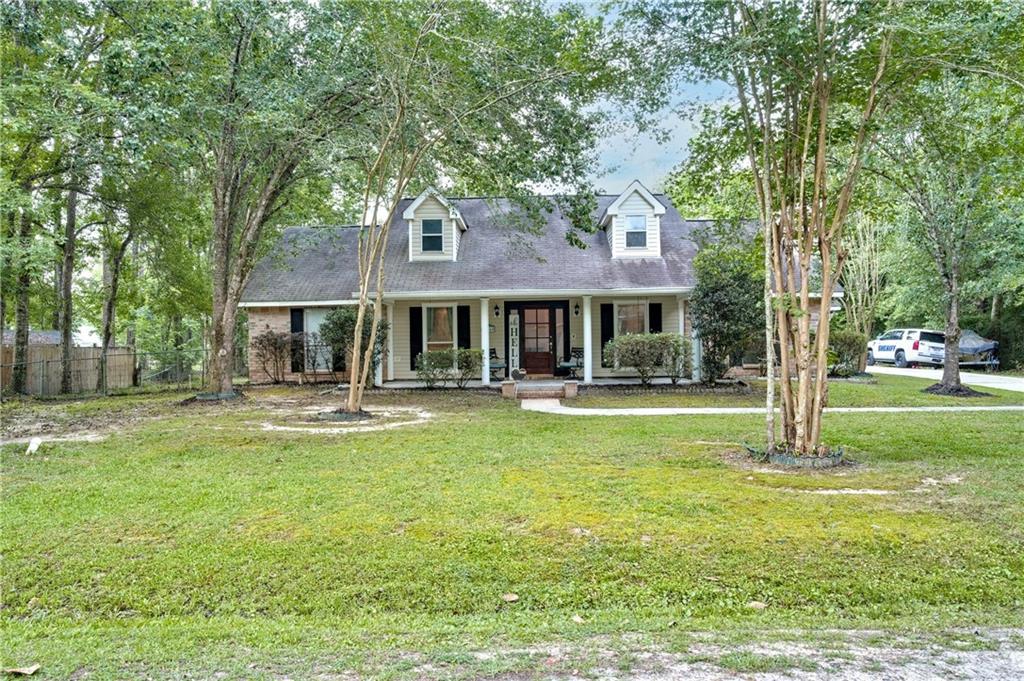 21360 Stire Street, Abita Springs, Louisiana image 2