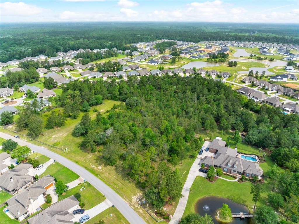 530 Bedico Parkway, Madisonville, Louisiana image 2
