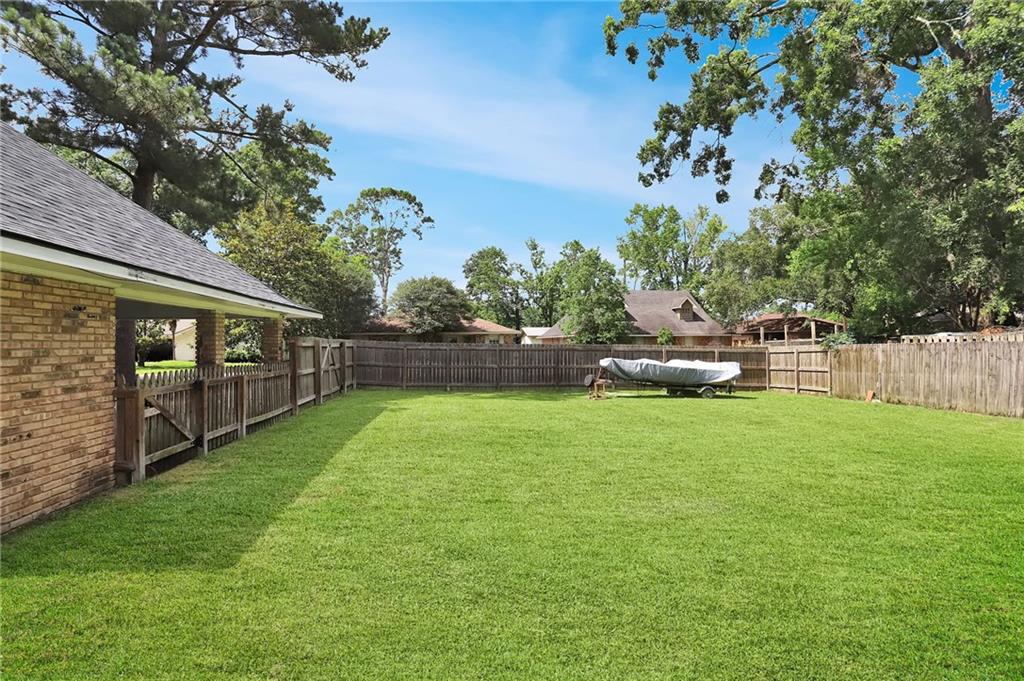 26192 Fallen Oaks Drive, Denham Springs, Louisiana image 15