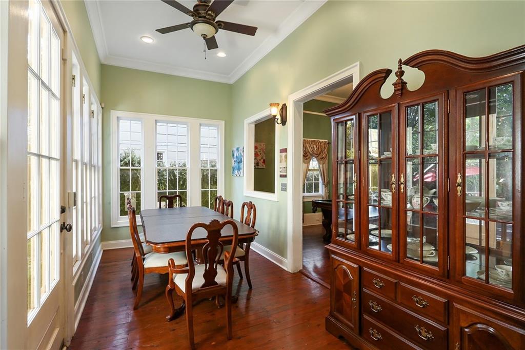 1030 Burgundy Street, New Orleans, Louisiana image 10