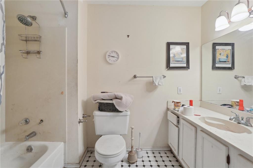 4740 Banks Street, New Orleans, Louisiana image 10