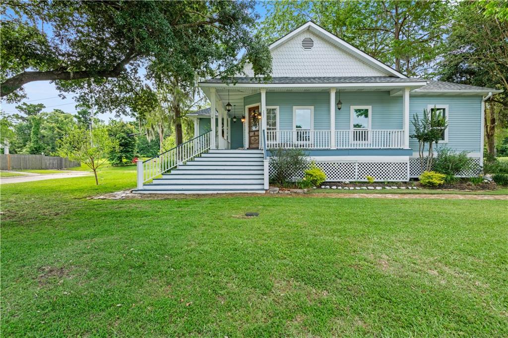 237 Villere Drive, Destrehan, Louisiana image 1
