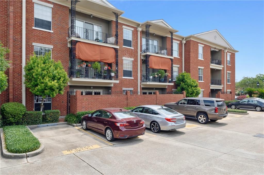 801 Rue Burgundy Street #113, Metairie, Louisiana image 1