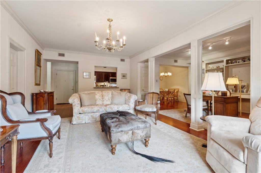 801 Rue Burgundy Street #113, Metairie, Louisiana image 3