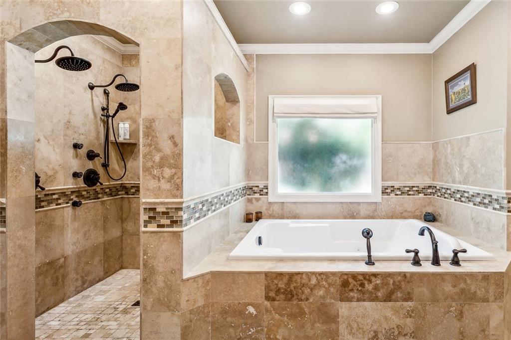 511 Beau Chene Drive, Mandeville, Louisiana image 13