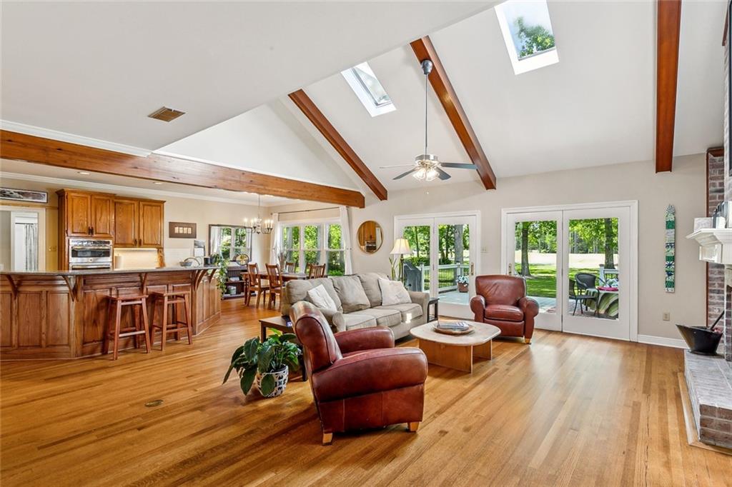 511 Beau Chene Drive, Mandeville, Louisiana image 6