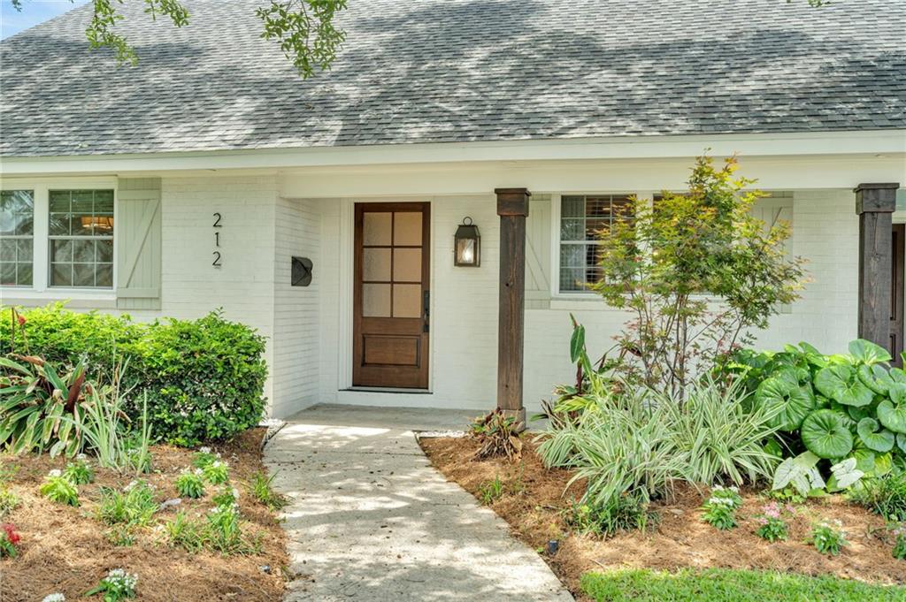212 Nelson Drive, River Ridge, Louisiana image 3