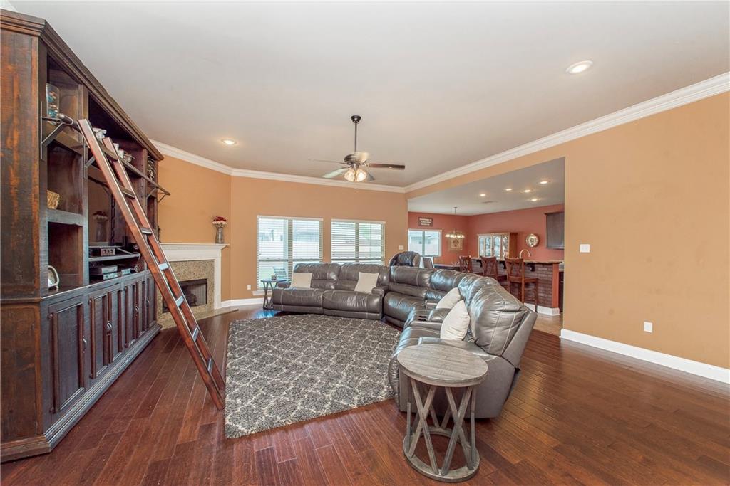 422 Scotch Pine Drive, Ponchatoula, Louisiana image 5
