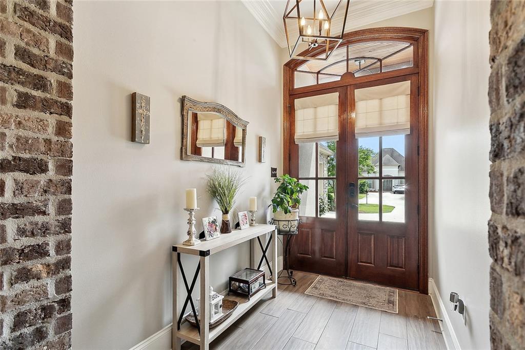 596 Blue Heron Lane, Madisonville, Louisiana image 3