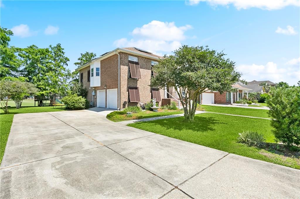 3740 Lake Lynn Drive, Gretna, Louisiana image 2
