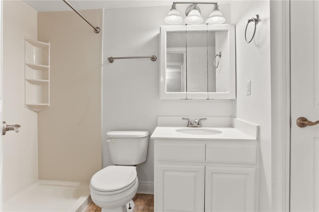 3805 Houma Boulevard #C101, Metairie, Louisiana image 13