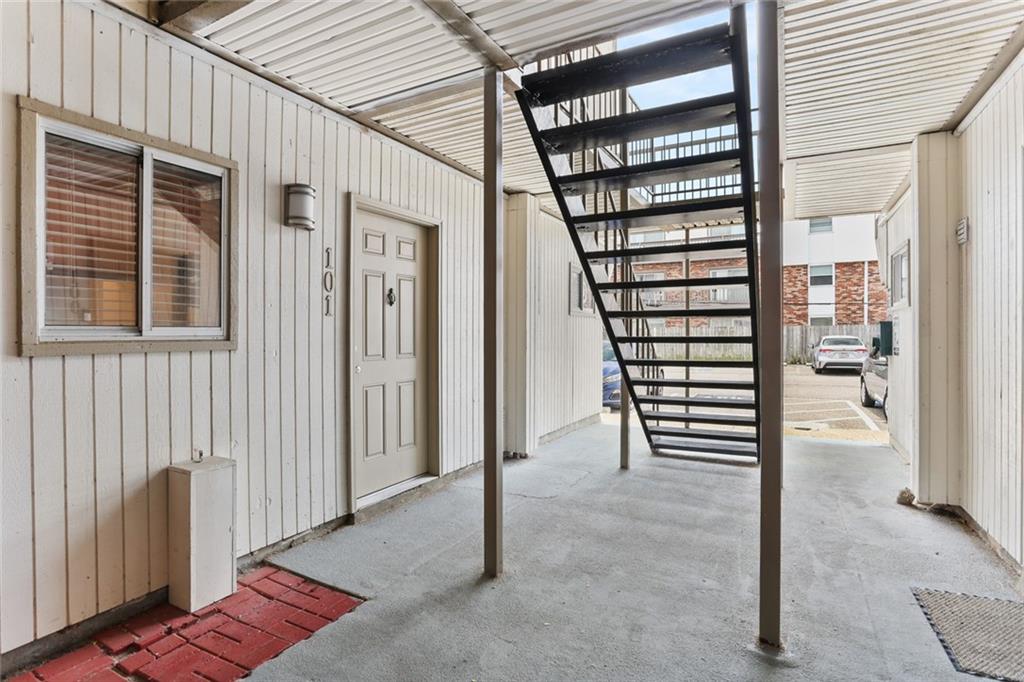 3805 Houma Boulevard #C101, Metairie, Louisiana image 4