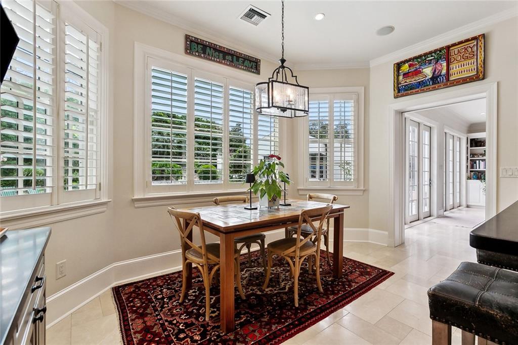 105 Mulberry Drive, Metairie, Louisiana image 13