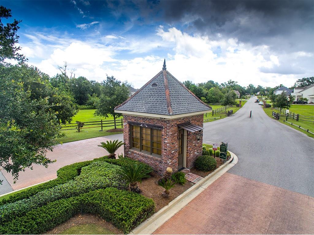 Cypress Crossing Drive, Belle Chasse, Louisiana image 5