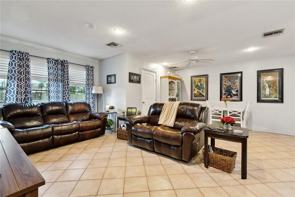 111 Thomas Coby Drive, Destrehan, Louisiana image 5