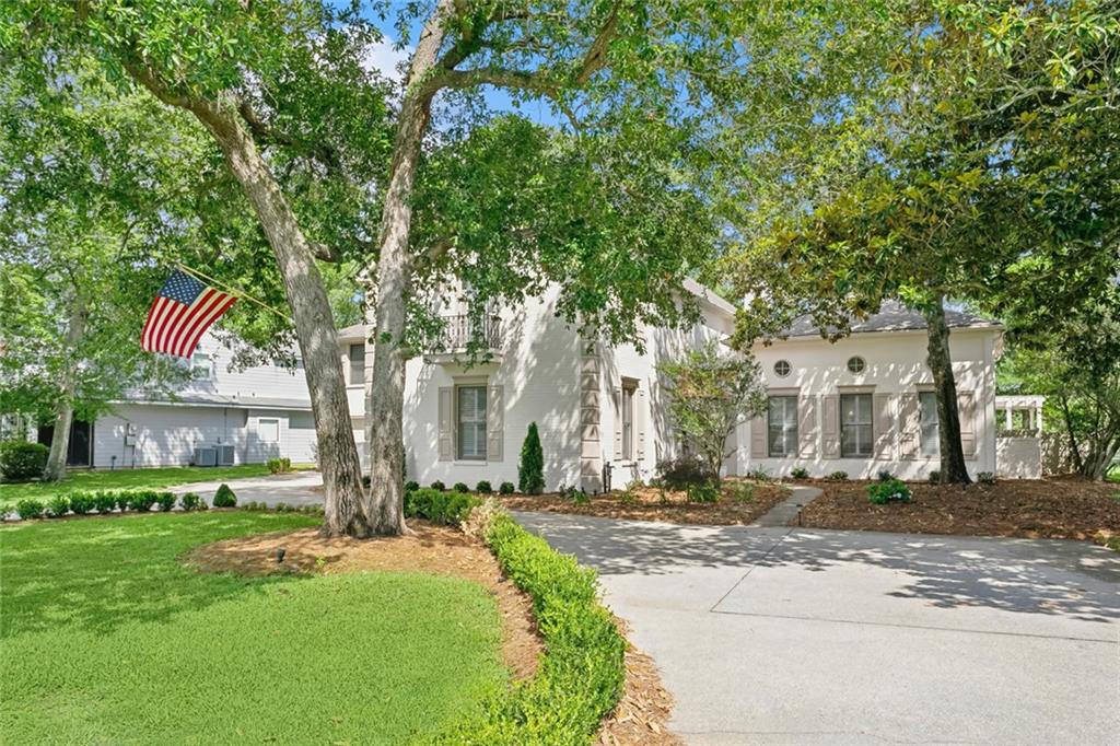 114 Longwood Drive, Mandeville, Louisiana image 1