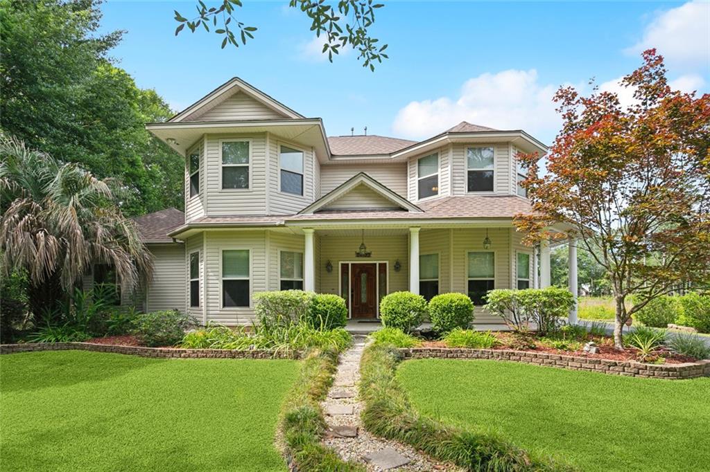 21132 Mire Drive, Abita Springs, Louisiana image 2