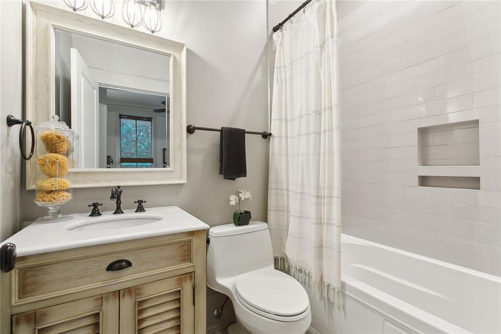 1026 Valence Street, New Orleans, Louisiana image 18
