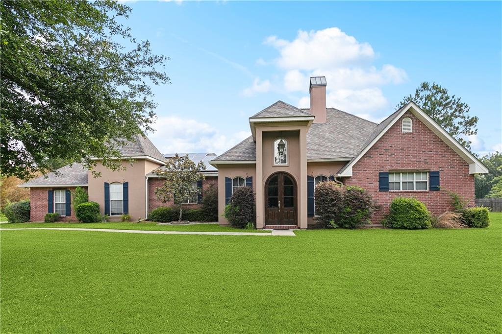 810 Still Court, Madisonville, Louisiana image 1