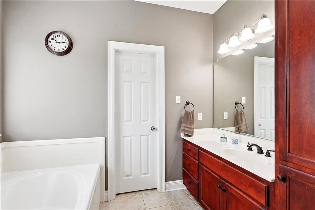 810 Still Court, Madisonville, Louisiana image 12