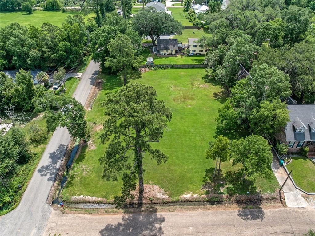 570 Copal Street, Mandeville, Louisiana image 4