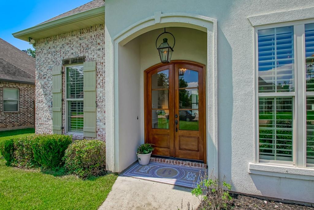 225 Pine Crest Drive, Madisonville, Louisiana image 3
