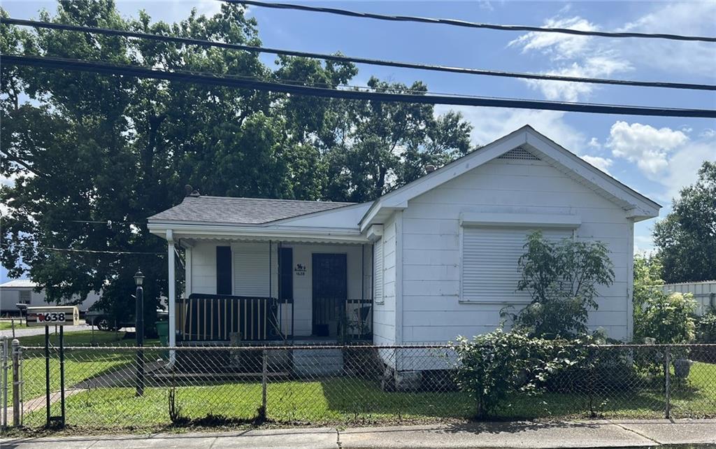 1638 Stafford Street, Gretna, Louisiana image 1