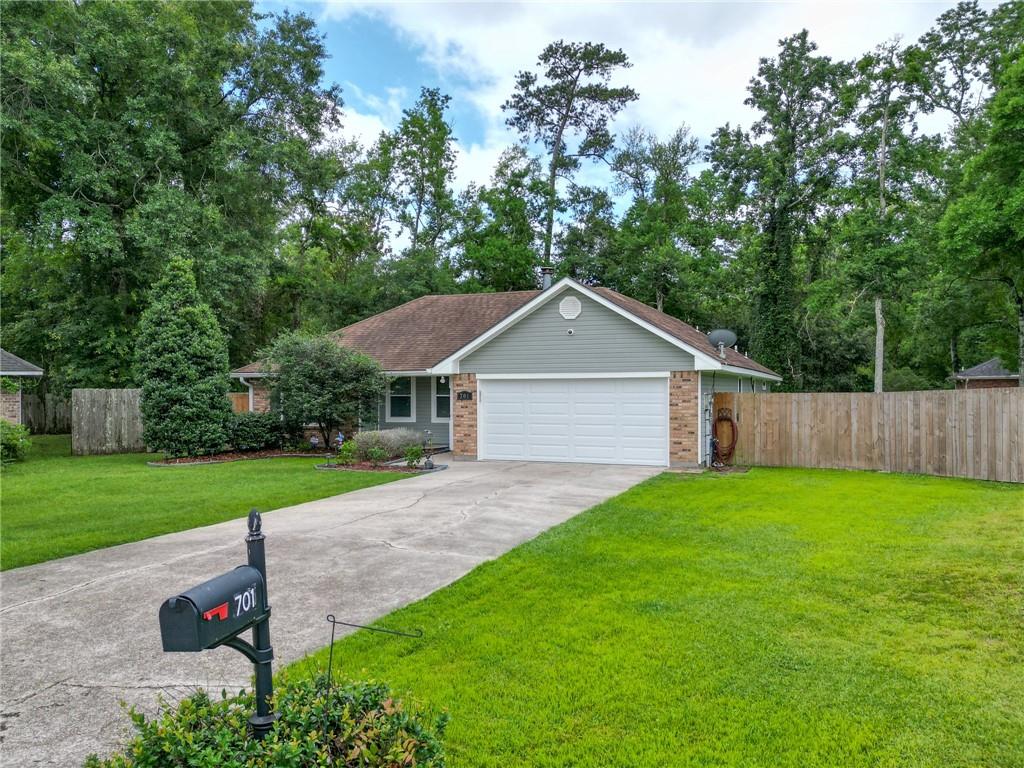 701 S Black Lake Court, Slidell, Louisiana image 1