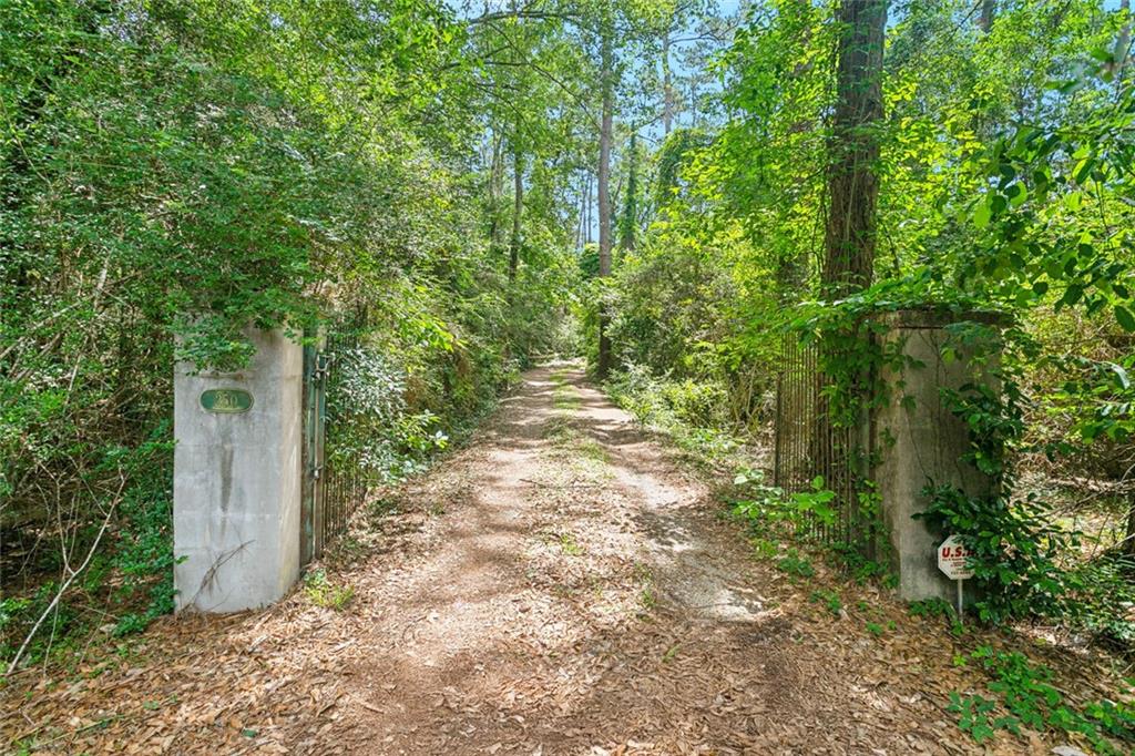 250 Ponchitolawa Drive, Covington, Louisiana image 44
