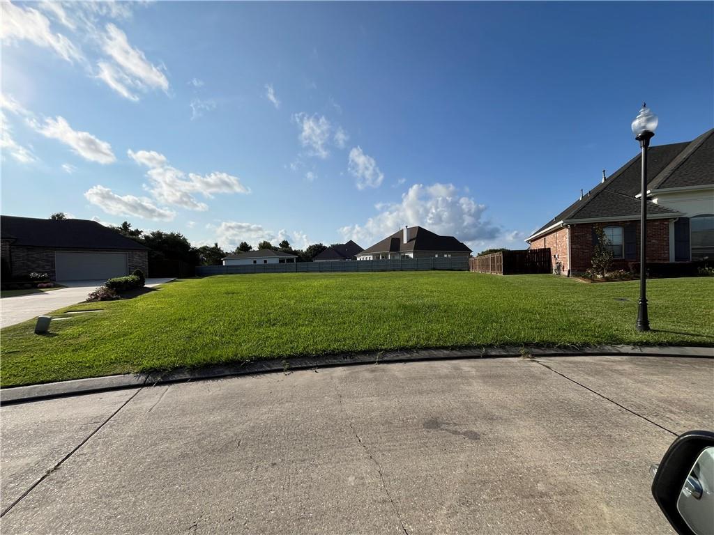 106 Wisteria Court, Belle Chasse, Louisiana image 2