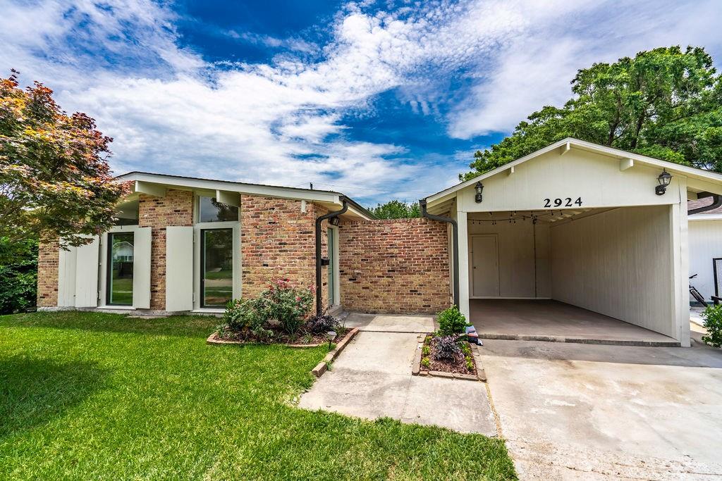 2924 Elizabeth Street, Metairie, Louisiana image 2