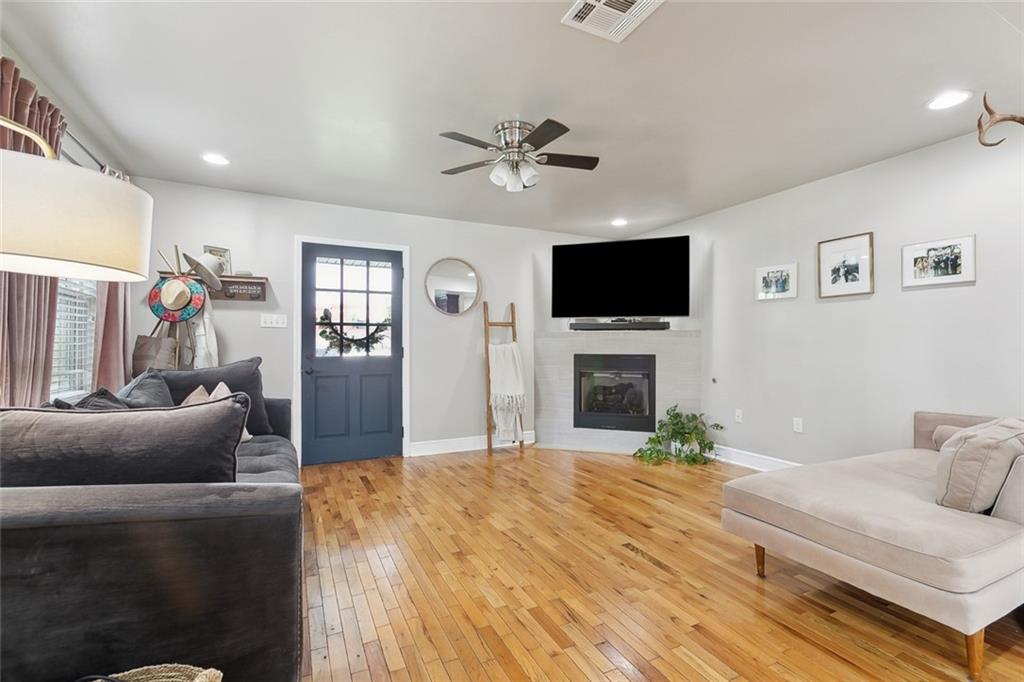 2300 Fenelon Street, Chalmette, Louisiana image 3