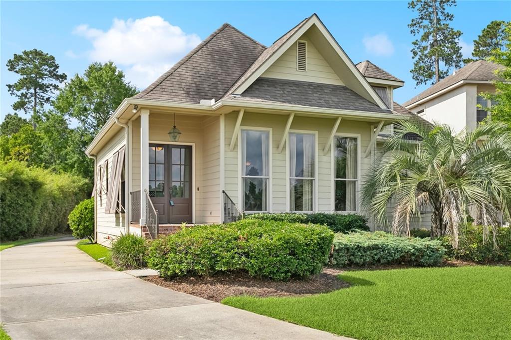 374 Marina Boulevard, Mandeville, Louisiana image 2