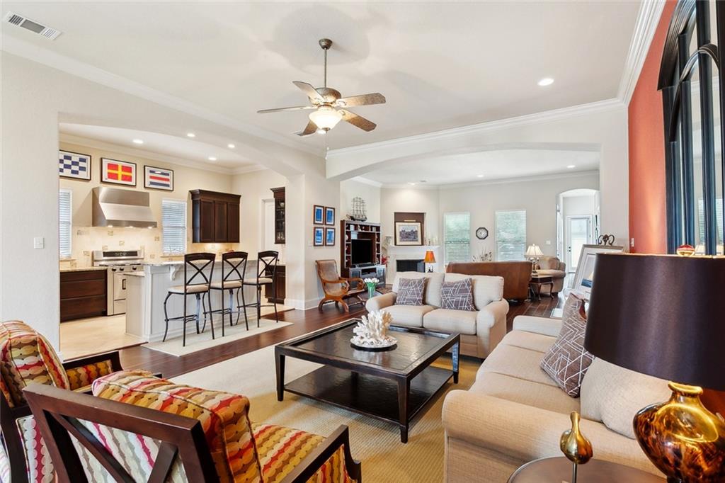 374 Marina Boulevard, Mandeville, Louisiana image 3