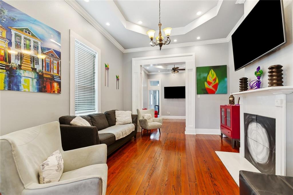 2104 Iberville Street, New Orleans, Louisiana image 2