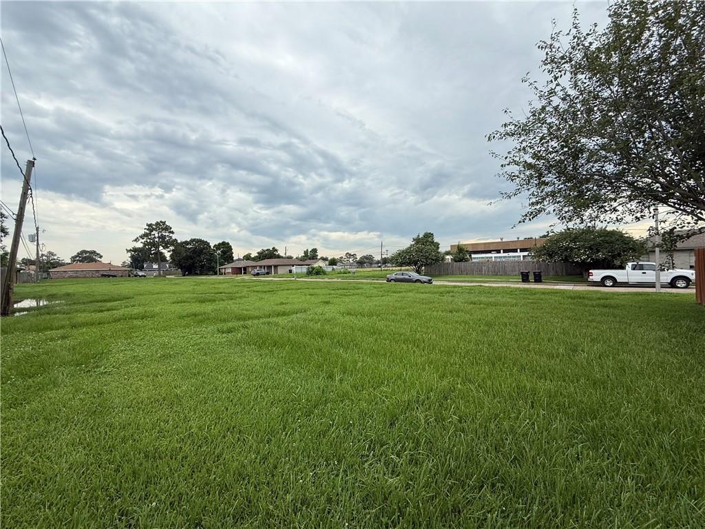2341 Artillery Drive, Chalmette, Louisiana image 2