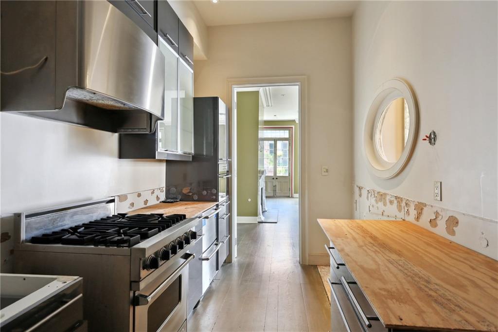 538 Governor Nicholls Street, New Orleans, Louisiana image 22
