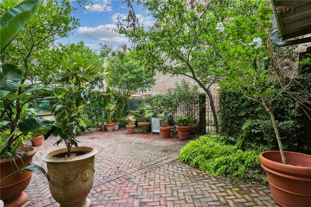 538 Governor Nicholls Street, New Orleans, Louisiana image 30