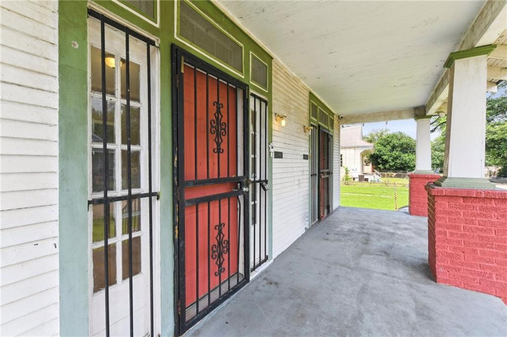 5428 30 Dauphine Street, New Orleans, Louisiana image 2